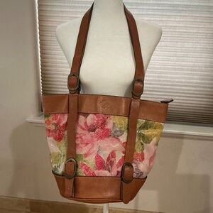 Patricia Nash Enna Bucket Bag